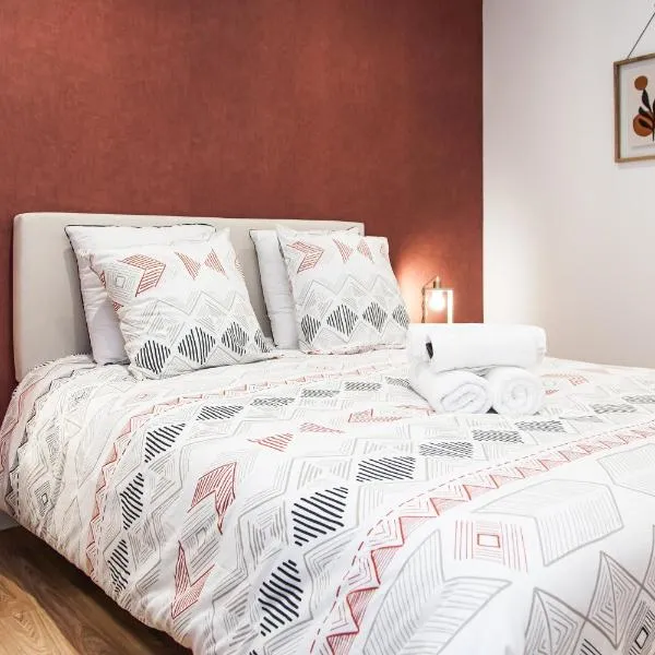 Le Vintage- Gare/centre, tout équipé, refait à neuf, climatisation, hotel in Châteauroux