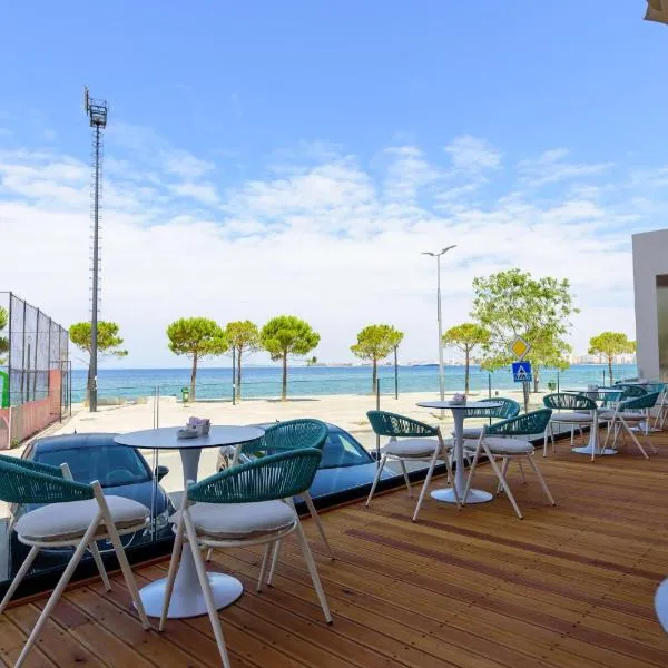 Navy Hotel, hotel u Vlorëu