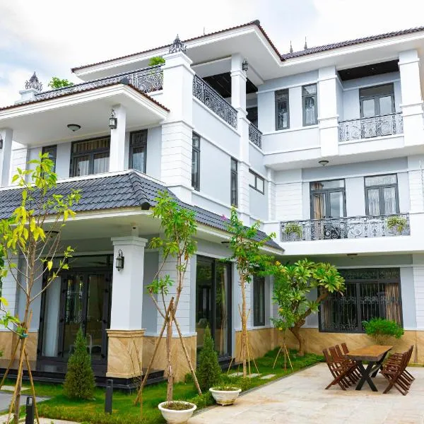 VILLA PARK, hotel v destinaci Kinh Dinh