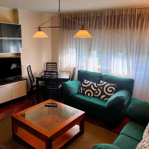 Piso Corunna Easy Parking wifi, hotel ad Arteixo