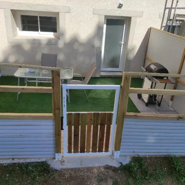 Chez nono et vero、ルシヨン・アニゼールのホテル