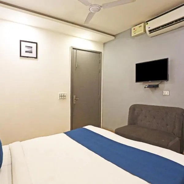 Hotel Raaso Inn Rohini Sec-16 by Arrow, hotel in New Delhi