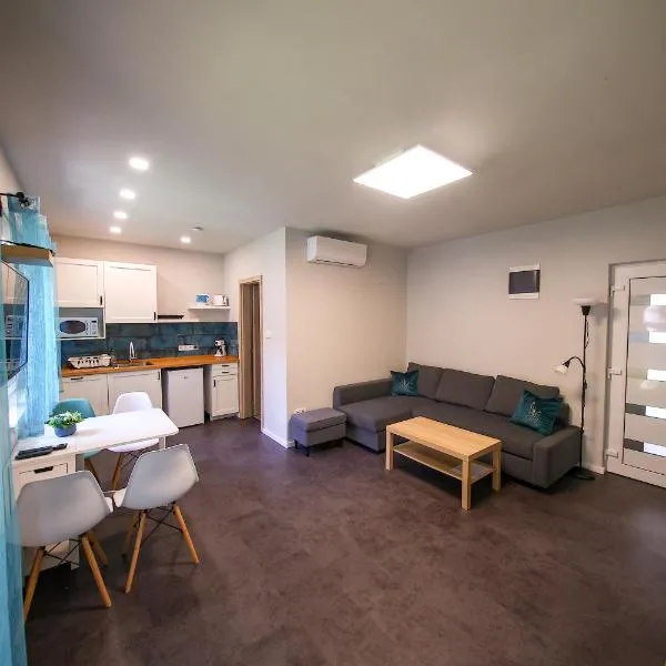Hori Homes Apartman، فندق في سيوفوك