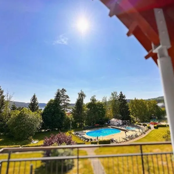 Lipno Holiday Penthouse, hotel in Lipno nad Vltavou