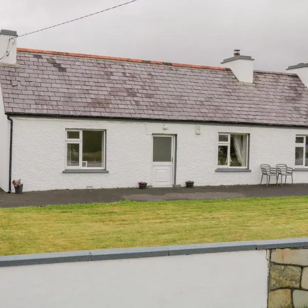 Maghera Caves Cottage, hotel v destinaci Ardara