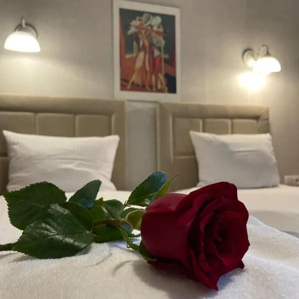 Villa Regina - Spokojna okolica - 100 metrów od lasu - blisko szpitala, hotel v destinácii Kościerzyna