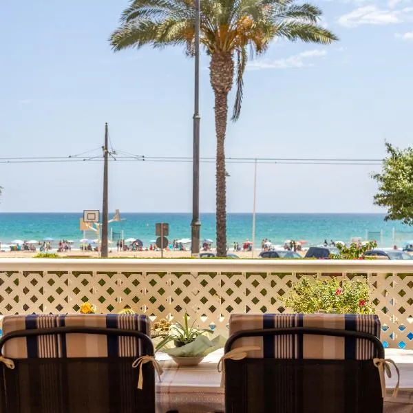 산 후안 데 알리칸테에 위치한 호텔 Apartamento Columbretes