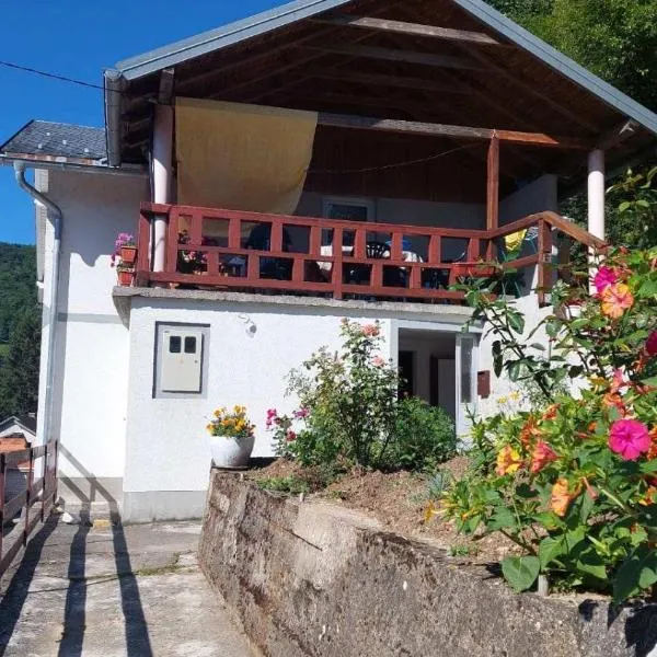 Apartman Mely, hotel v destinaci Kulen Vakuf
