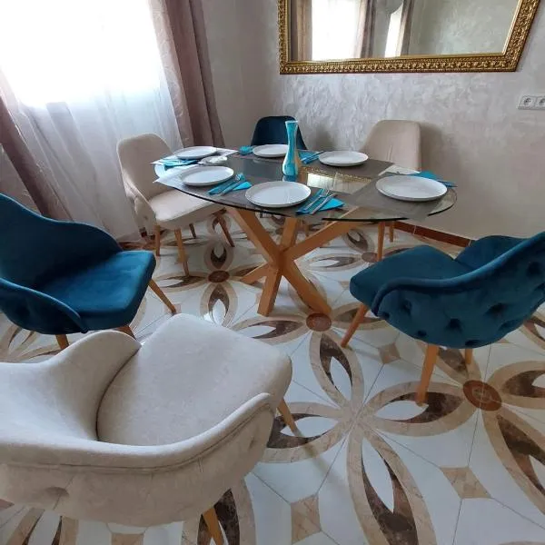 S&R Appartements, ξενοδοχείο σε Mʼdik