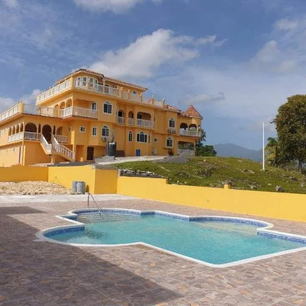Round View Guest House, hotel v destinaci Port Antonio