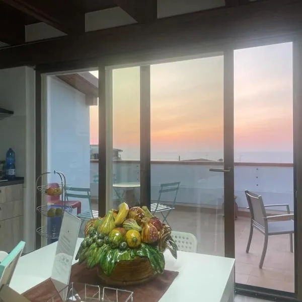 I TRAMONTI, hotel v destinaci Palmi