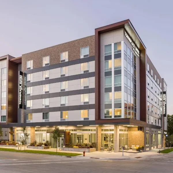 TownePlace Suites By Marriott Rochester Mayo Clinic Area, хотел в Рочестър