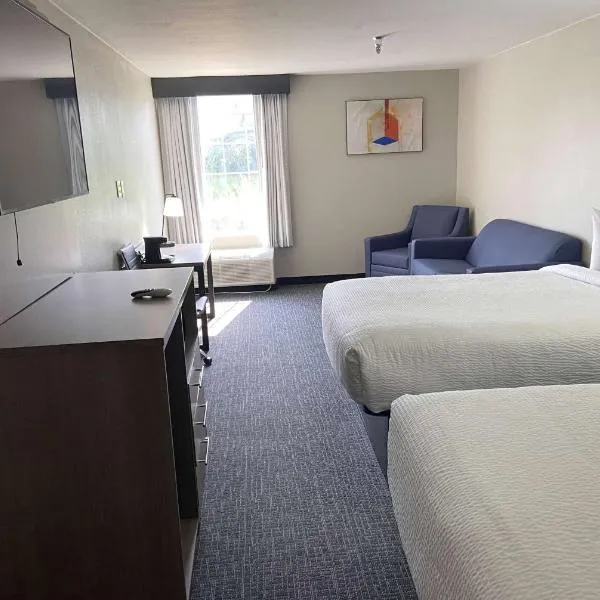 Days Inn & Suites by Wyndham Tahlequah, hotel em Tahlequah