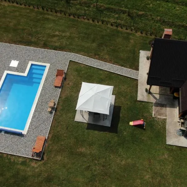 Vikendica sa bazenom MAGNUM, hotel v destinaci Višegrad