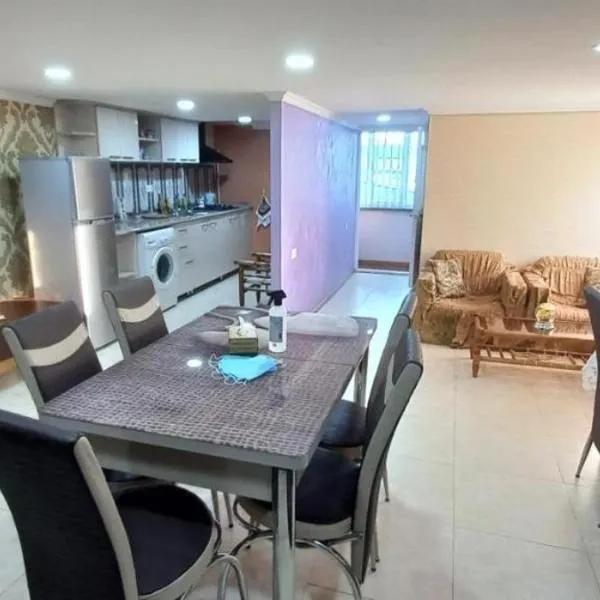 Dream House & Hostel, ξενοδοχείο σε Sevan