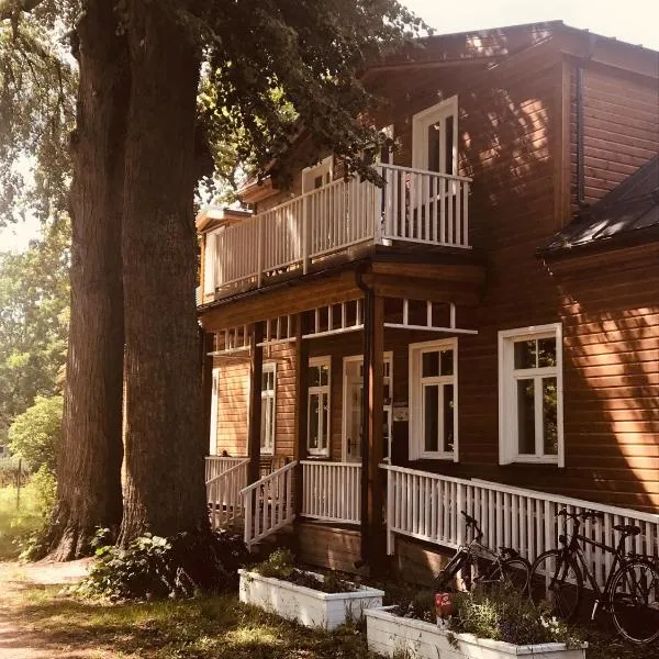Pērlerada room, Hotel in Engure