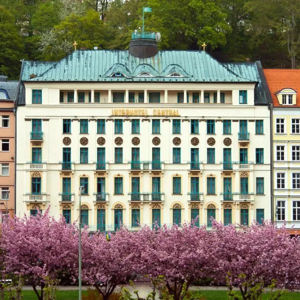 Interhotel Central: Karlovy Vary şehrinde bir otel