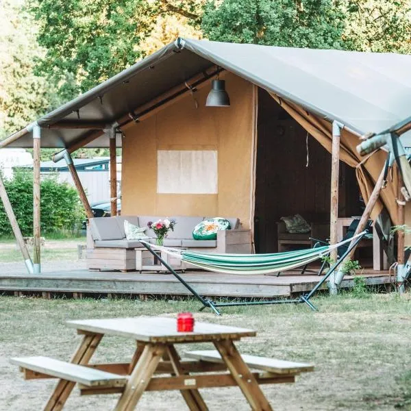 Glamping Holten luxe safaritent 2 – hotel w mieście Holten