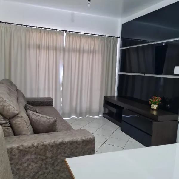 Apartamento com mobília nova 101!, hotel di Verê