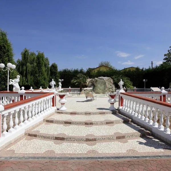 Borgo Dei Sensi, hotel u gradu 'Casumaro'
