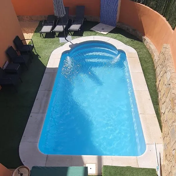 Magnifico chalet con piscina privada, khách sạn ở Torre del Mar