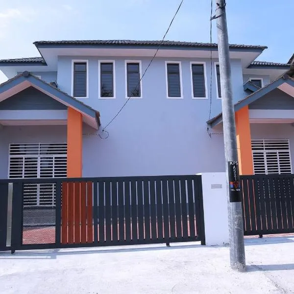 Green Dream Homestay 2 Kota Bharu Town 3 Aircond Room With Wifi & Netflix, hotel di Kota Bahru