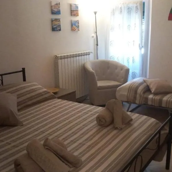 Appartamento Casa Margi, hotel in Ameglia