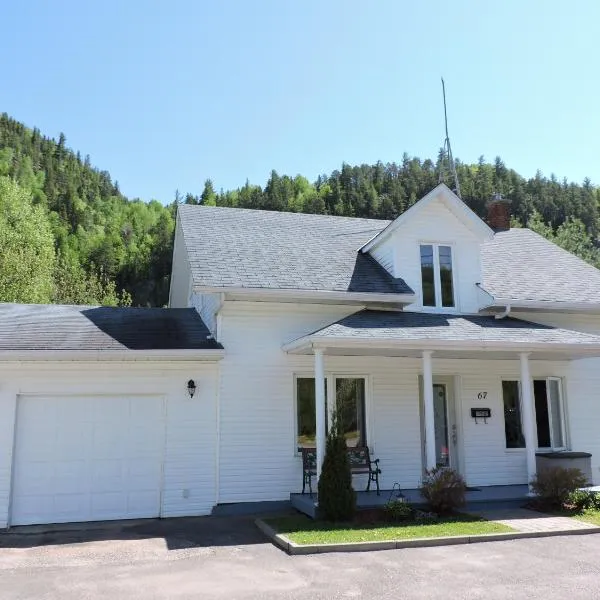 La Maison d'Imelda, hotel i Petit-Saguenay