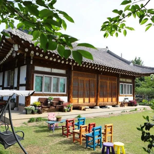 Damyang Flower & Hanok, hotel di Damyang