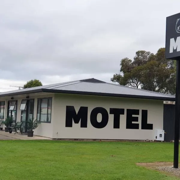 Brown Trout Motel, hotel a Pahiatua