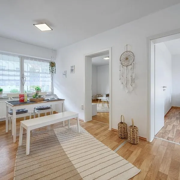 Select-Home 3 - Netflix - Parkplatz - Business Home, hotel in Nabburg