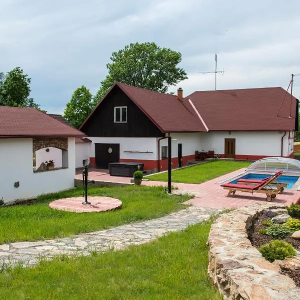 Wellness chalupa Podolí, hotel in Mladá Vožice