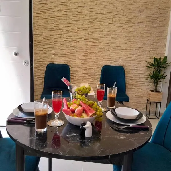 Gama LUX, hotel in Perea