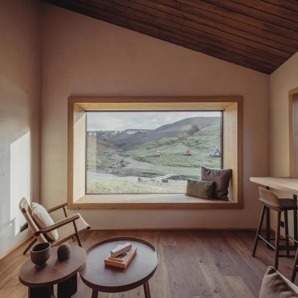 Highland Base Kerlingarfjöll, hotel in Kerlingarfjoll