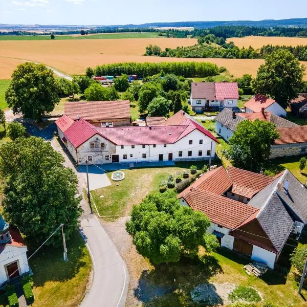 Statek Biobýt, hotel in Nové Hrady