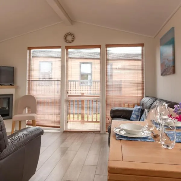 Driftwood Lodge - 2 Bed-Sleeps 4-TJS21OV, hotel in Woolacombe