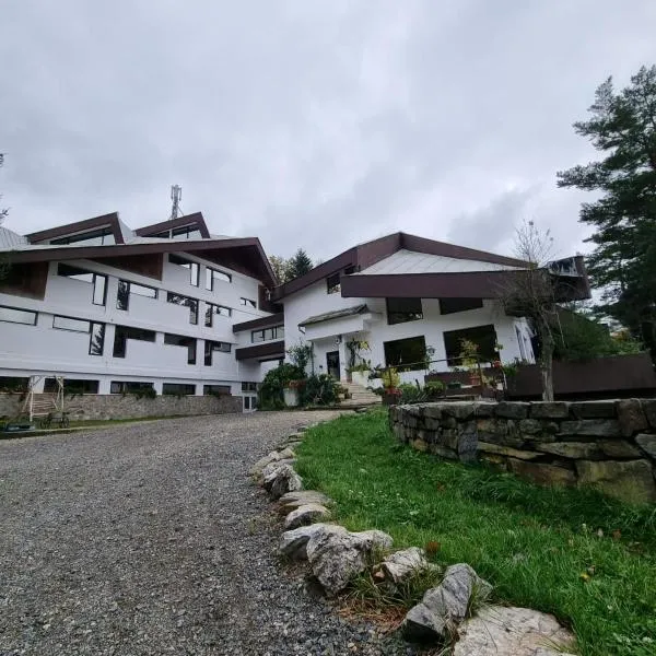 Randunica, hotel en Semenic