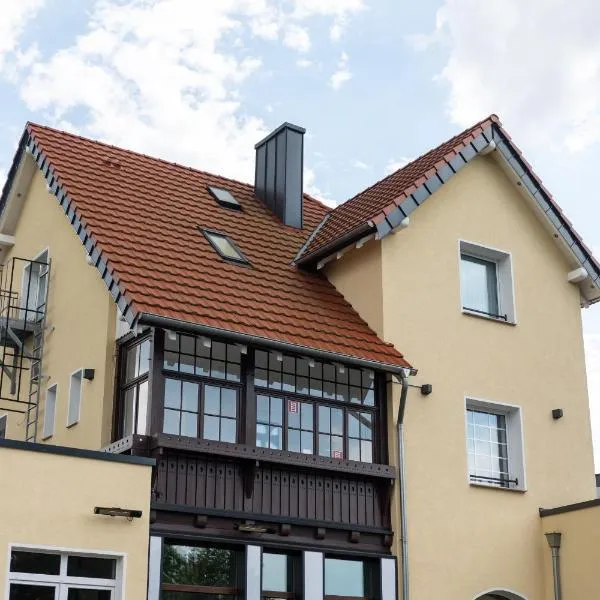 Pension und Location Cham, hotel in Meerbusch