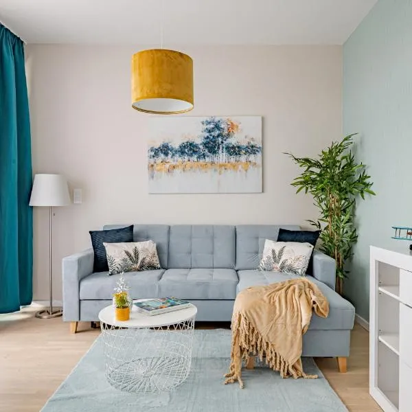 Waterfront Luxury Residence - Paid Parking Option, Hotel in Budapest