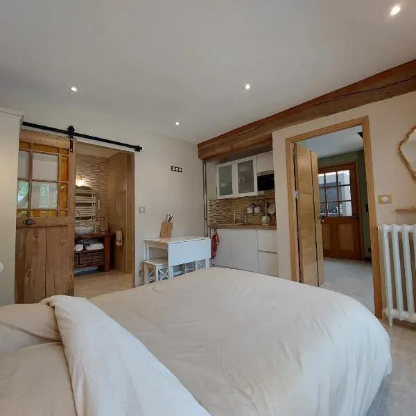 Studiolo des Sources, hotel em Charmont-sous-Barbuise