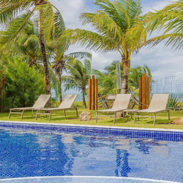 IT57 Excelente Apartamento Pé na Areia