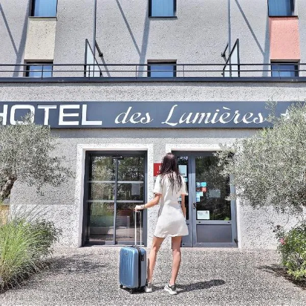 Hôtel des Lumières Lyon Meyzieu Arena Stadium – hotel w mieście Meyzieu