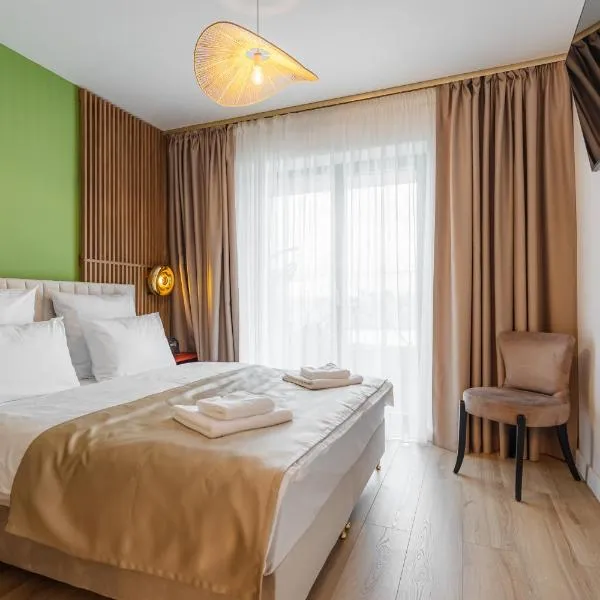 Studio 7 The Lake Home, khách sạn ở Sibiu
