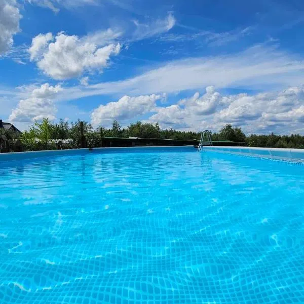 Noclegi u Banysia w sercu Gór Świętokrzyskich, hotel in Górno