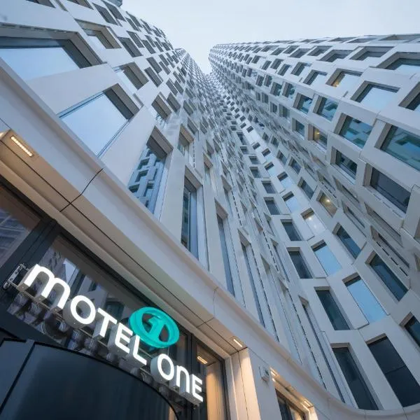 Motel One Berlin-Upper West, hotel din Berlin