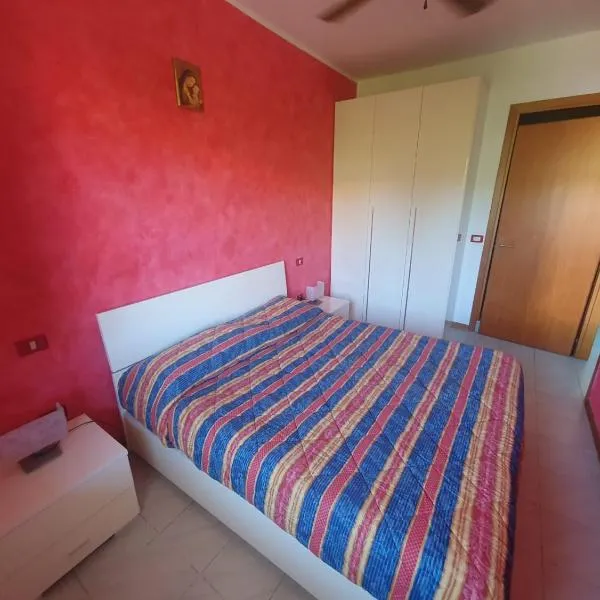 Lady B - Appartamento in riva al lago – hotel w mieście Torricella