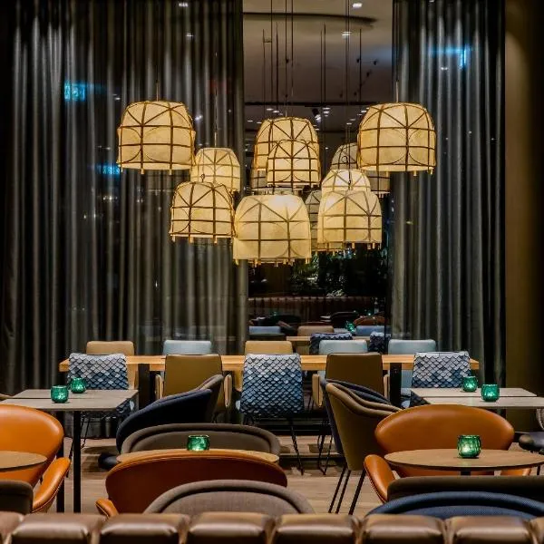 Motel One Bonn-Hauptbahnhof, hotel v destinaci Bonn