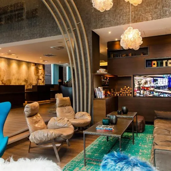 Motel One Manchester-Royal Exchange, hotel in Salford