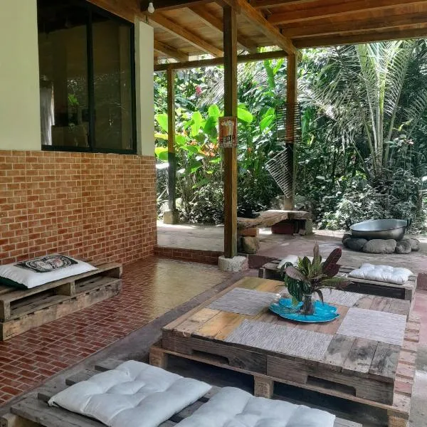 The Temple II, Mindo, viešbutis mieste Mindo