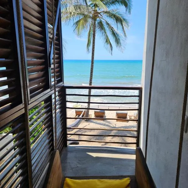 Makao Beach Hotel, hotel v destinaci Palomino
